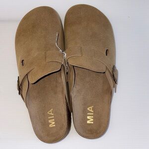 MIA Brown Suede Buckle Sandals
